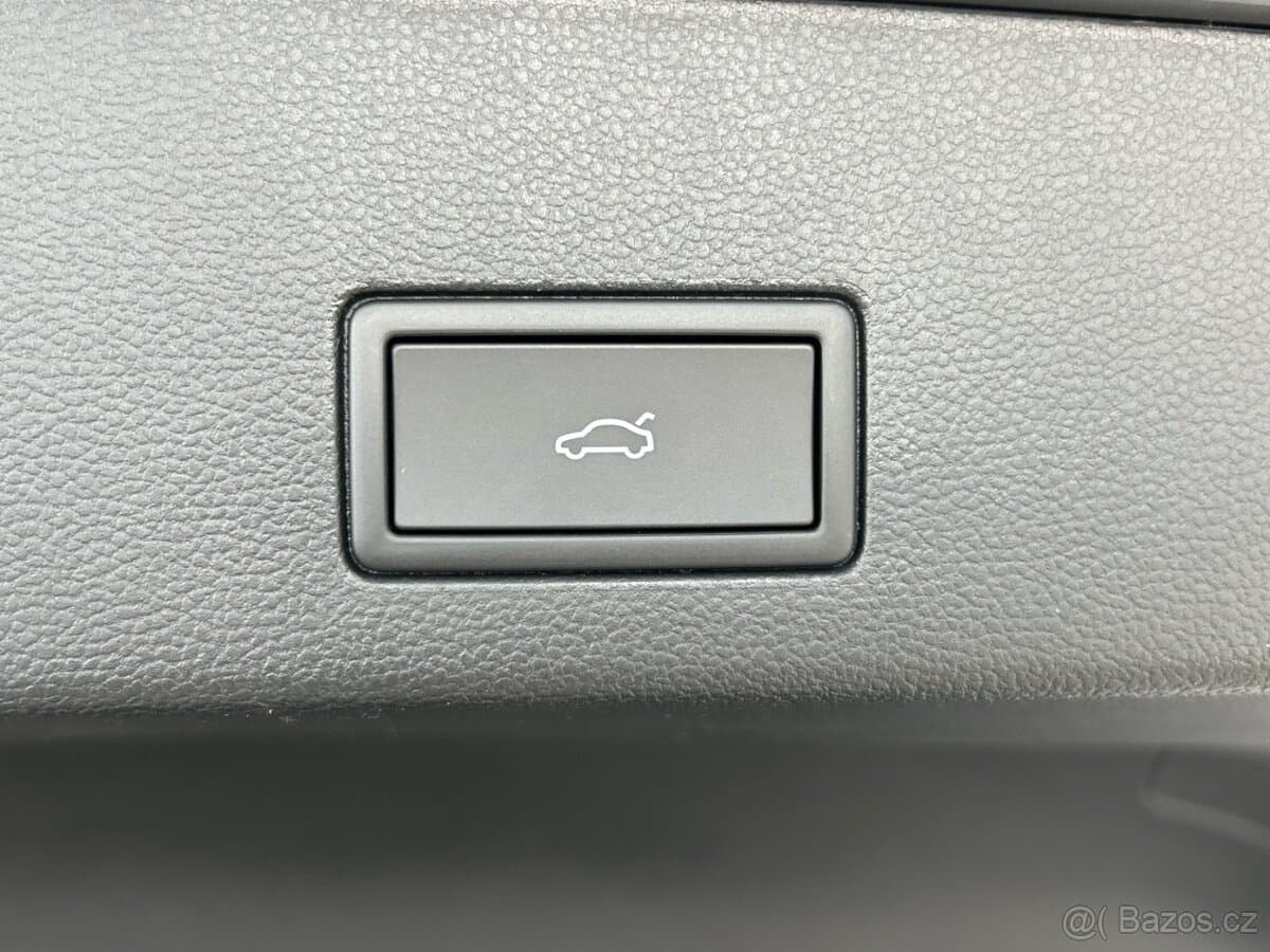 Volkswagen GOLF - 20