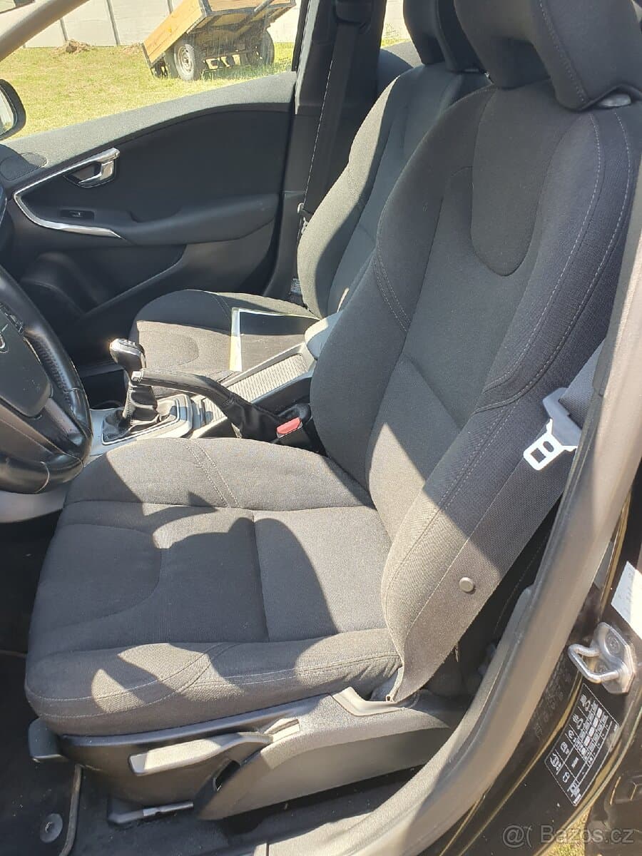 2014 Volvo V40 - 20