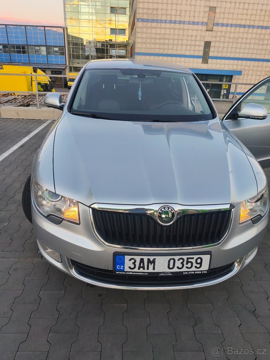 2013 Škoda SUPERB - 20