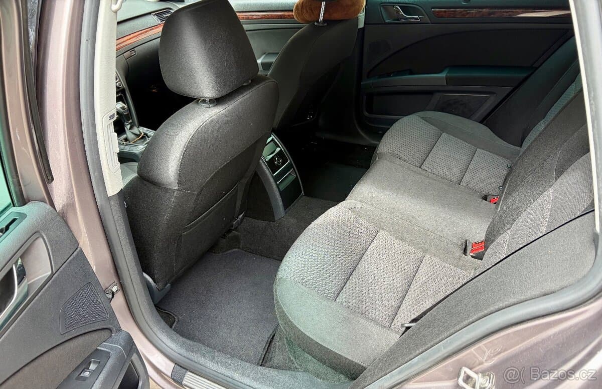 2013 Škoda SUPERB - 20