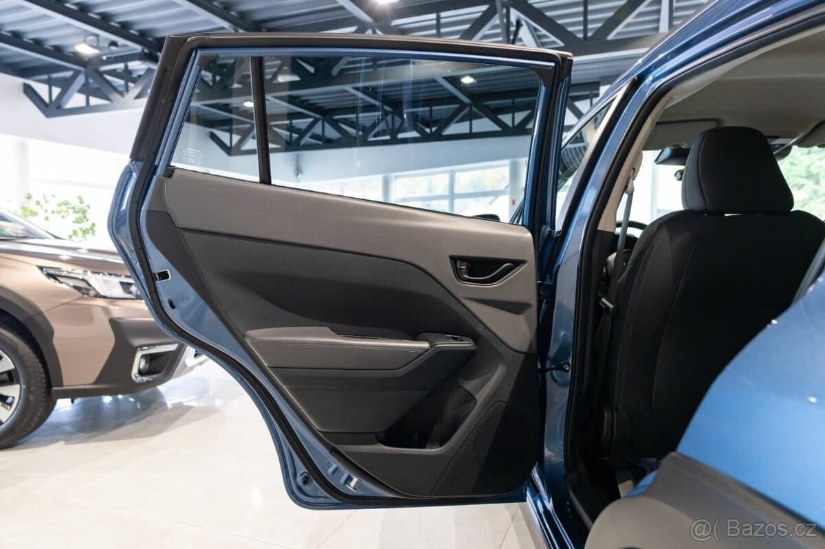 Subaru CROSSTREK - 20