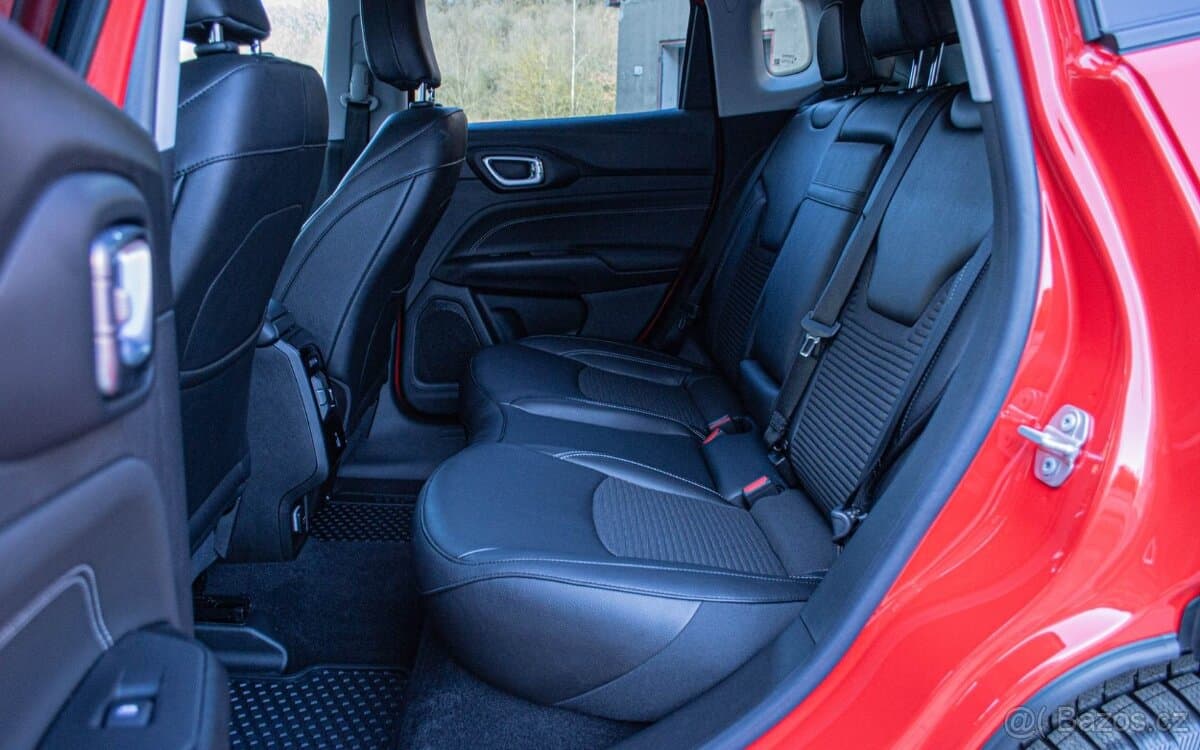 2023 Jeep COMPASS - 20