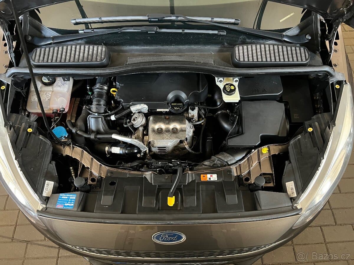 2015 Ford C-MAX - 20