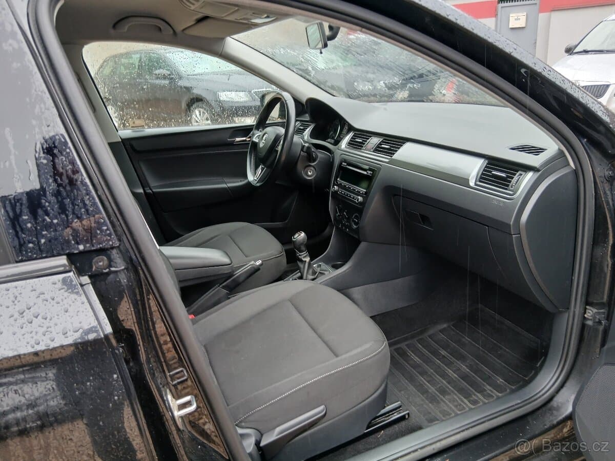 2015 Škoda RAPID - 20