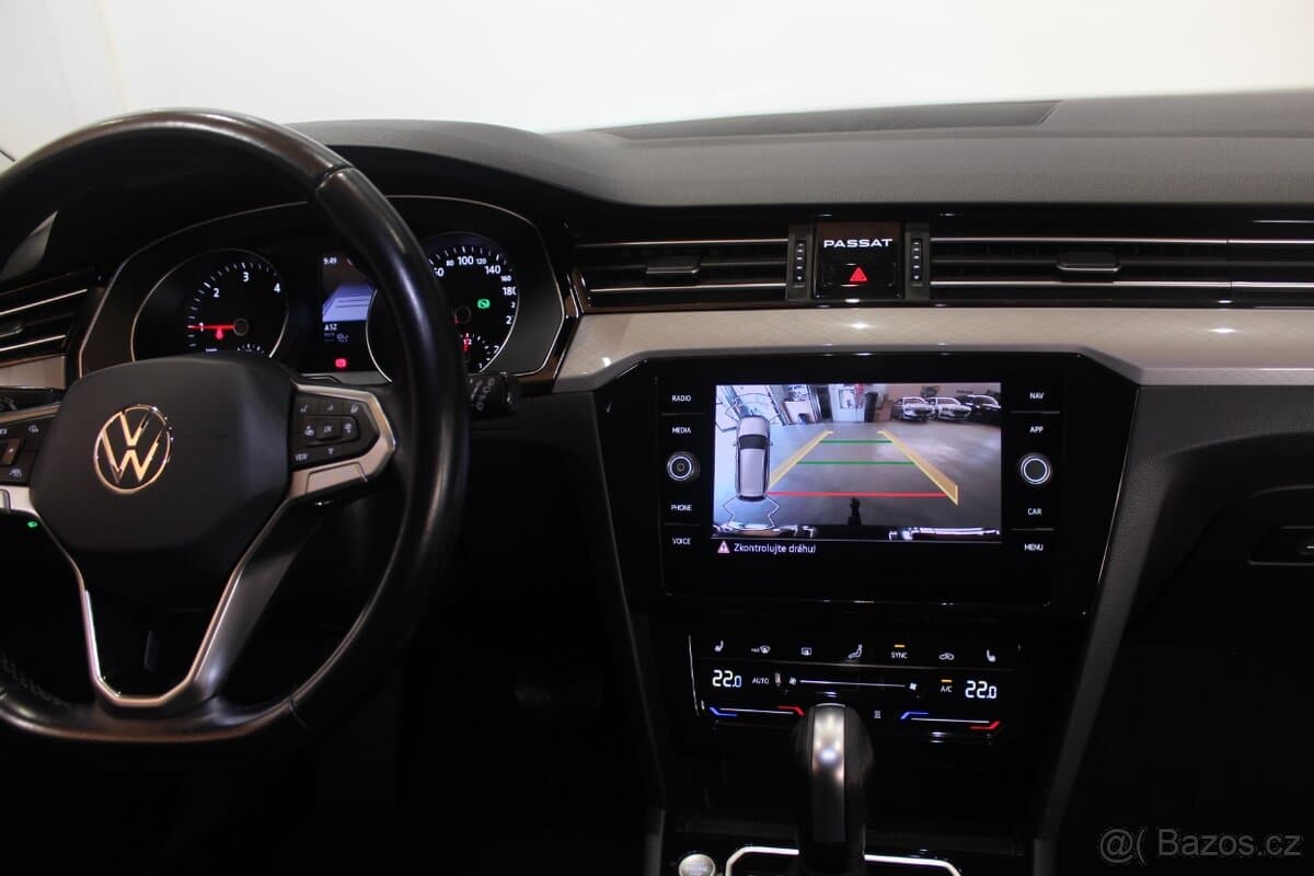 2023 Volkswagen PASSAT - 20