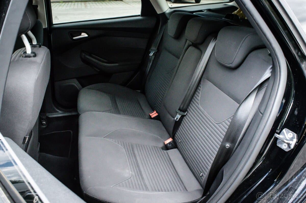 2017 Ford FOCUS - 20