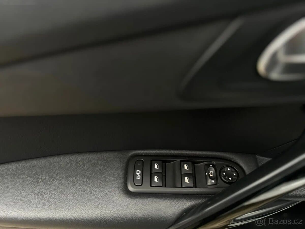 2015 Peugeot 508 - 20
