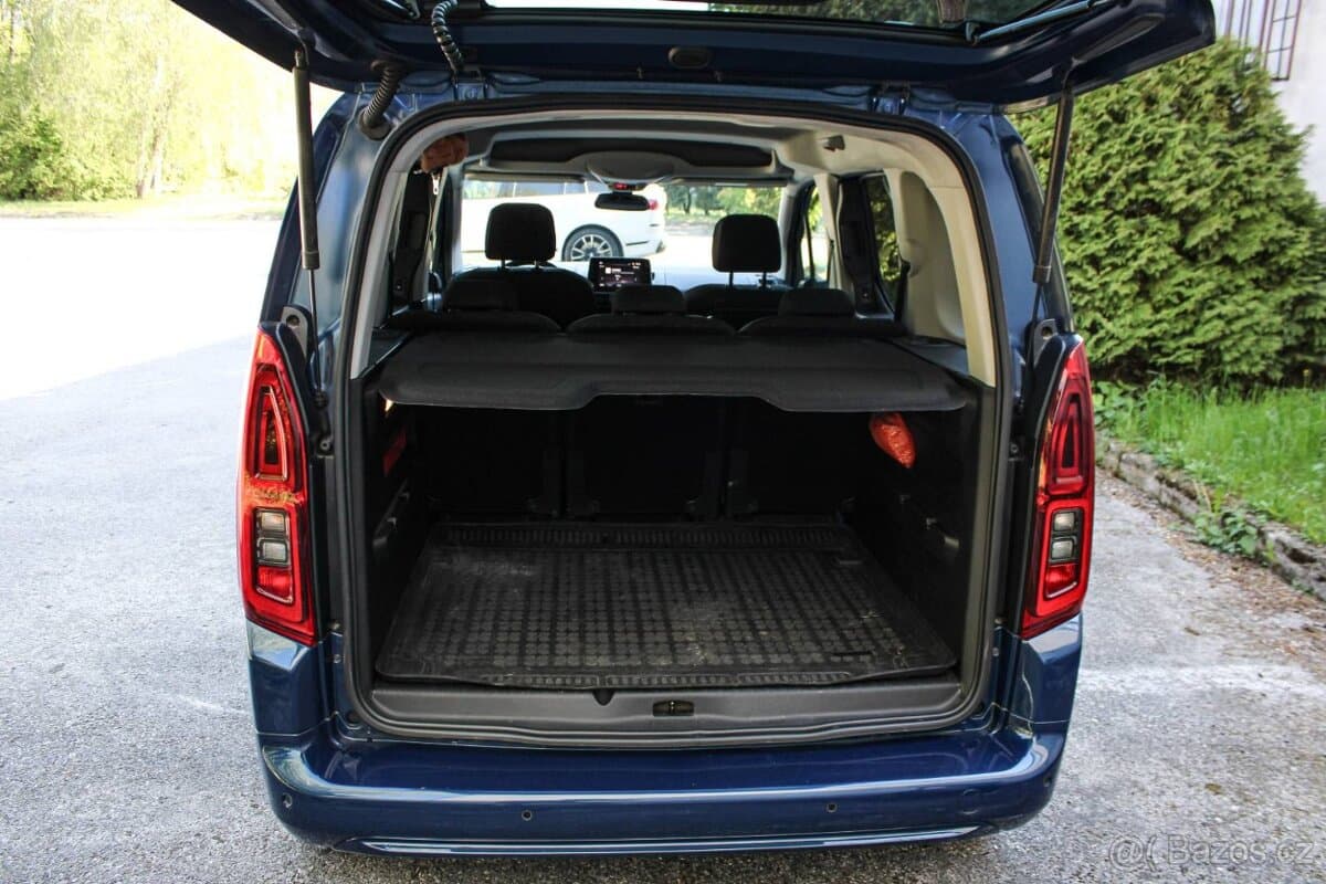 2022 Opel COMBO - 20