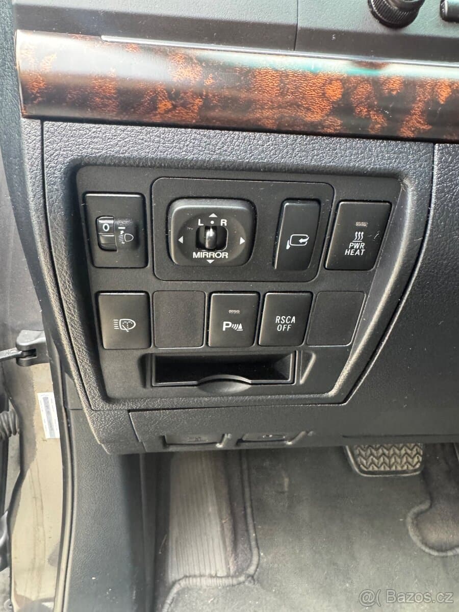 2009 Toyota LAND CRUISER - 20