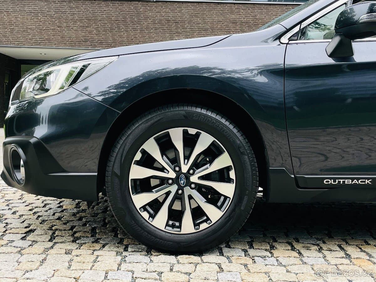 2017 Subaru OUTBACK - 20