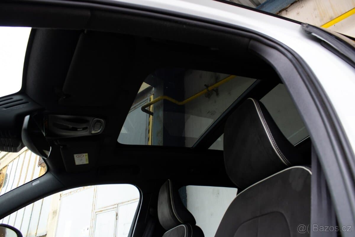 2018 Volvo XC40 - 20