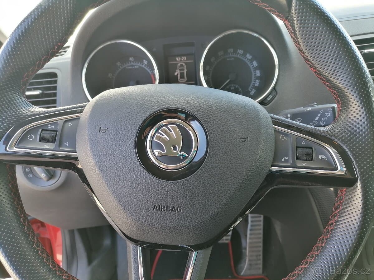 2015 Škoda YETI - 20