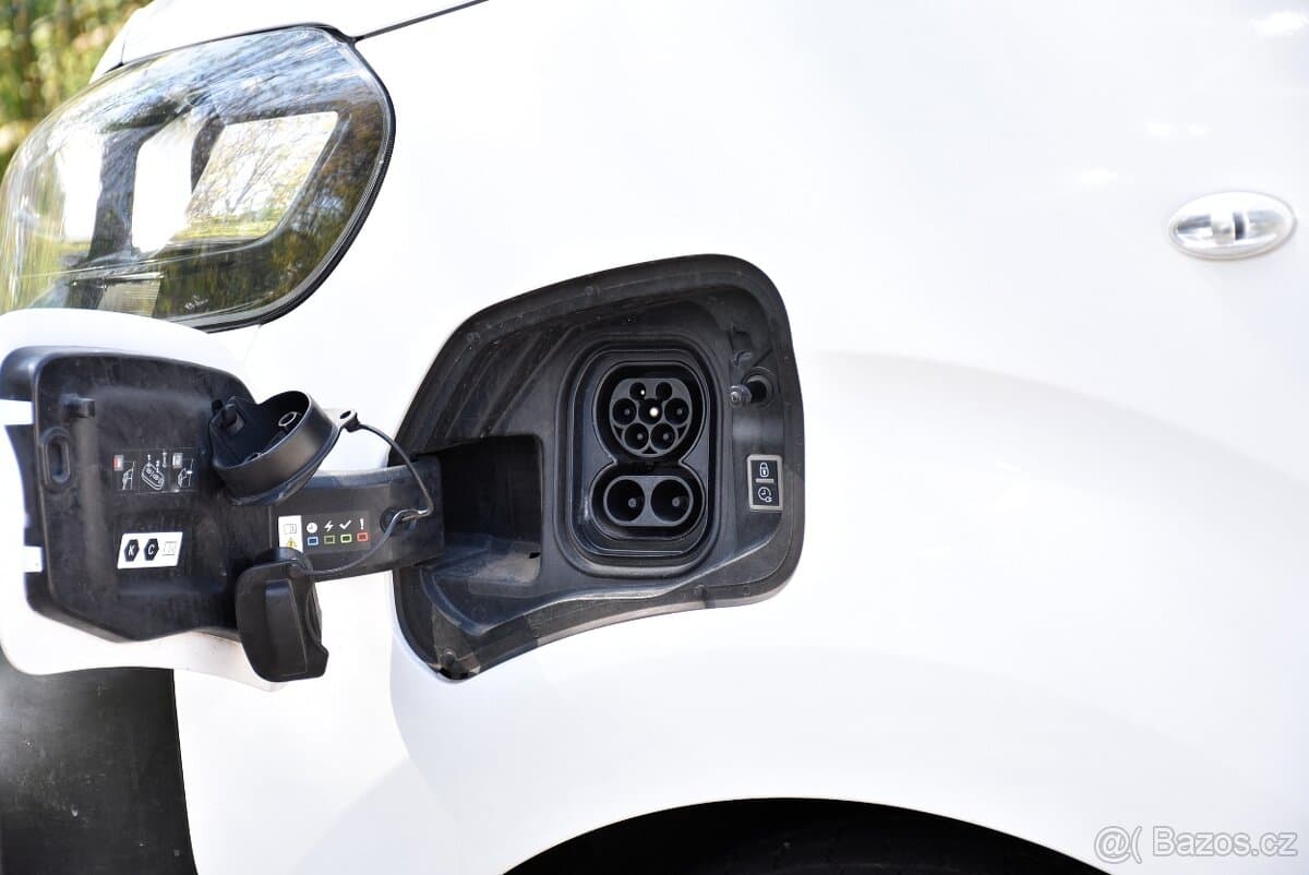 2021 Opel VIVARO - 20