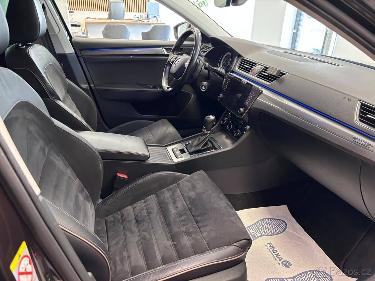 Škoda SUPERB - 20