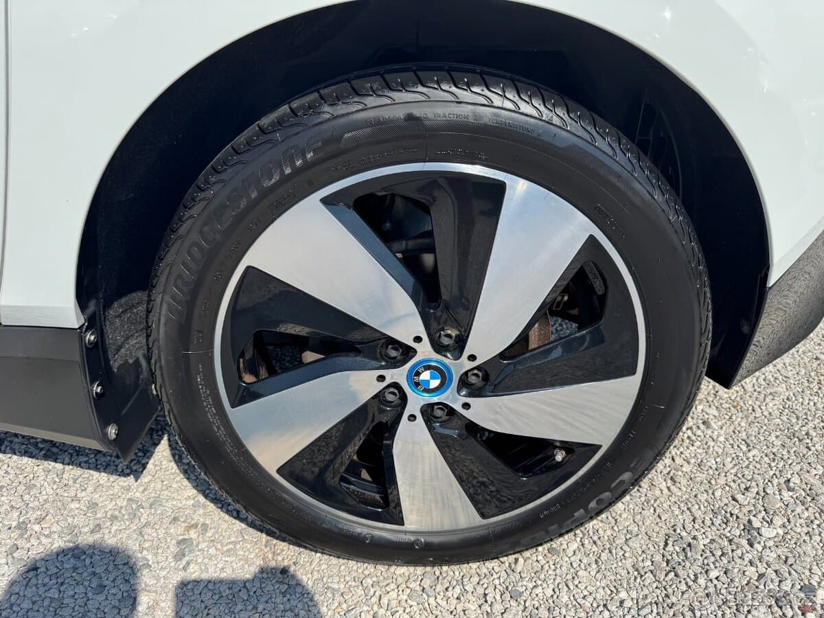 2014 BMW i3 - 20