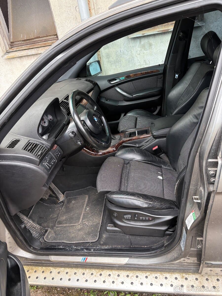 2005 BMW X5 - 20