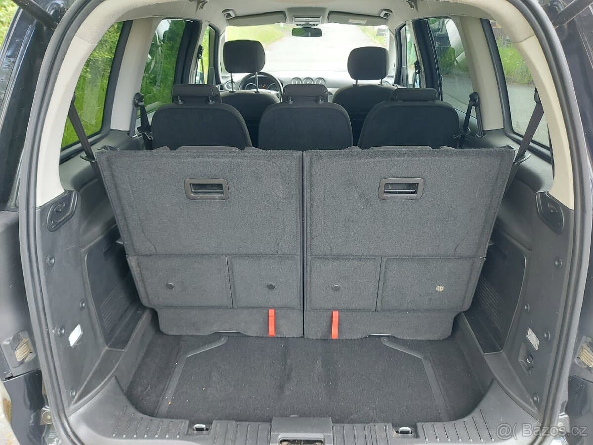 2015 Ford GALAXY - 20