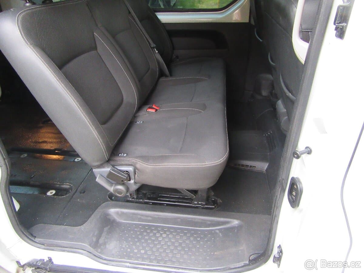 2021 Renault TRAFIC - 20