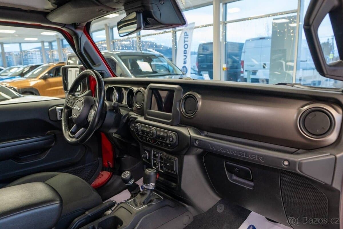 2021 Jeep WRANGLER - 20