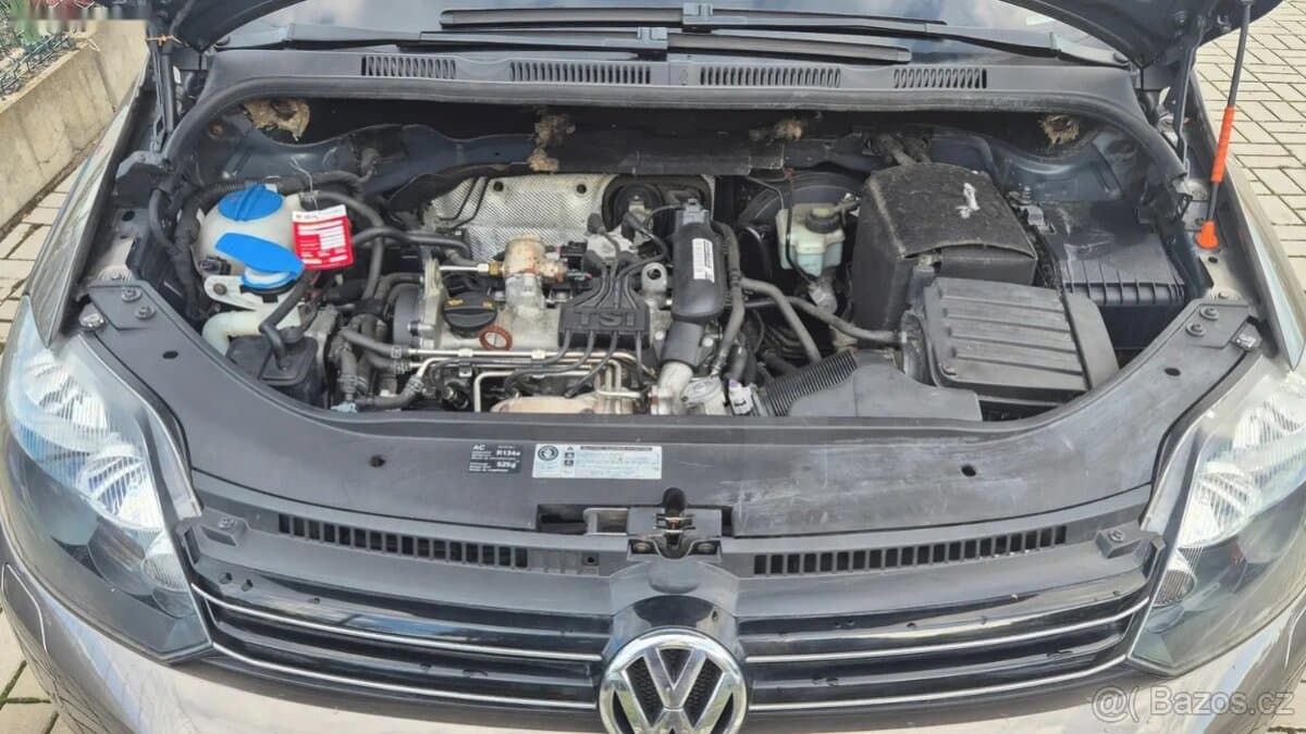 2010 Volkswagen GOLF - 20