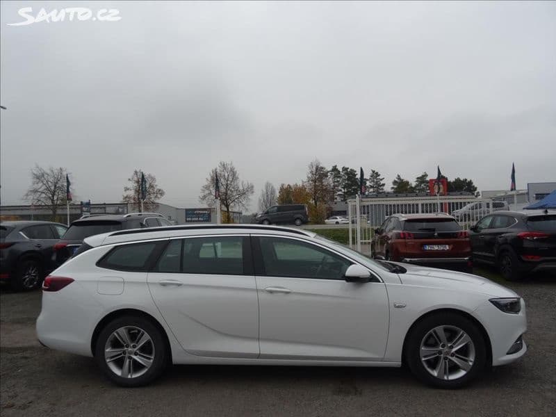 2019 Opel INSIGNIA - 3