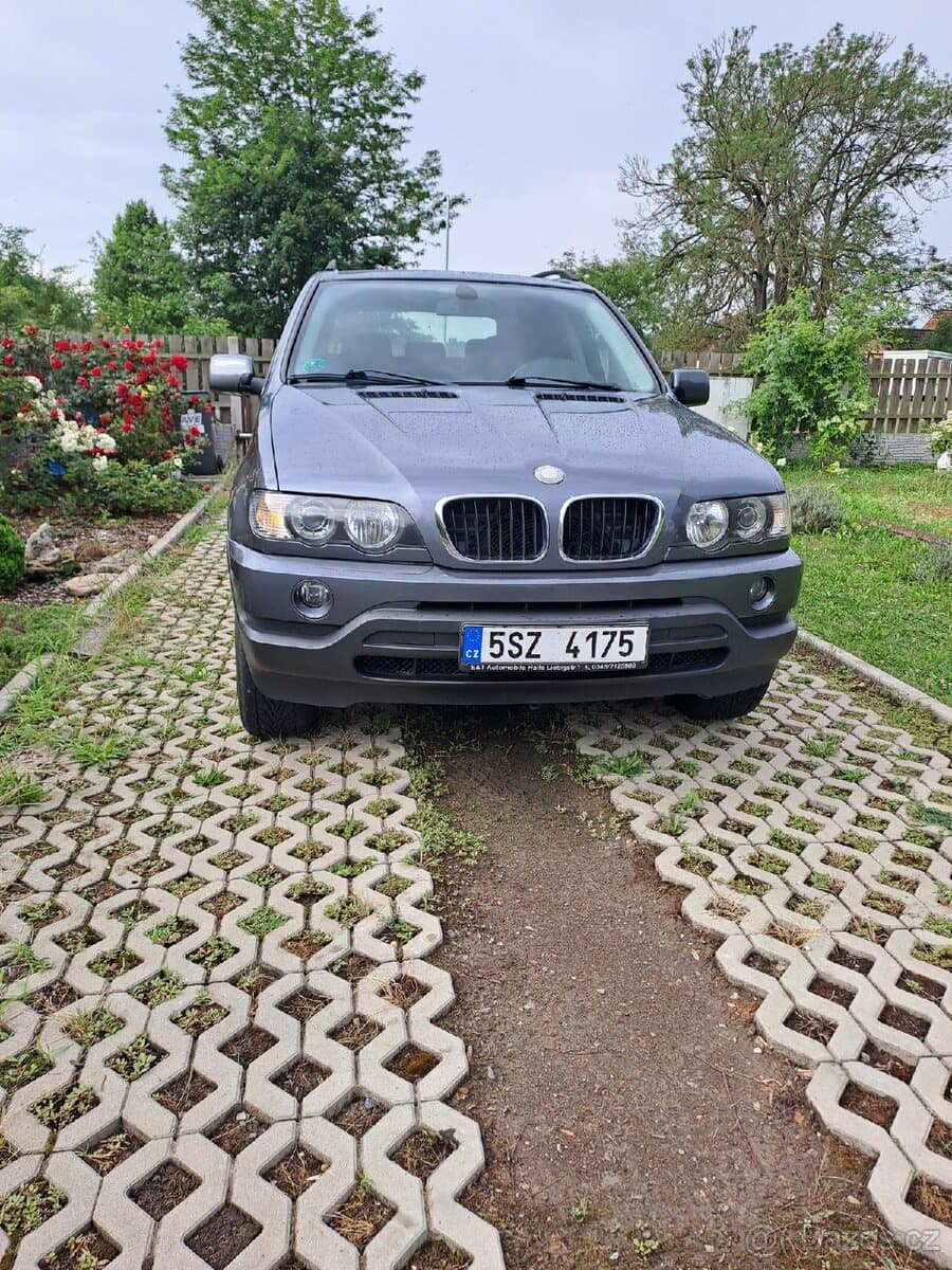 2003 BMW X5 - 3