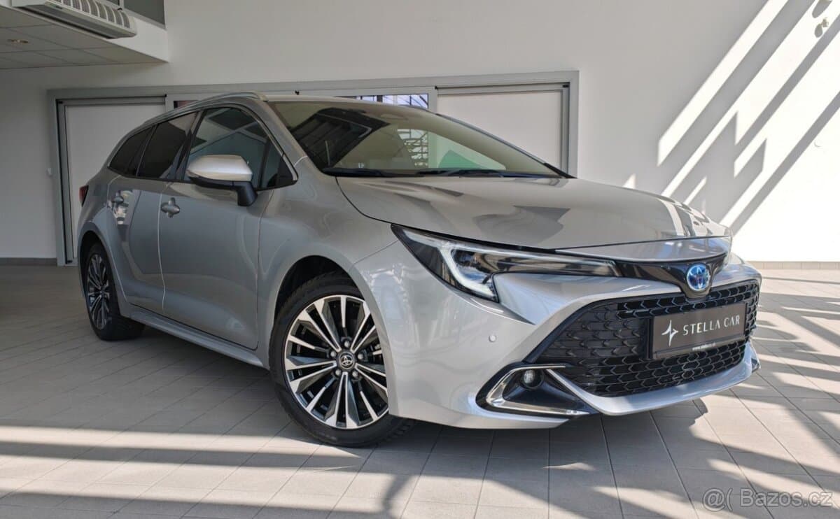 2023 Toyota COROLLA - 3