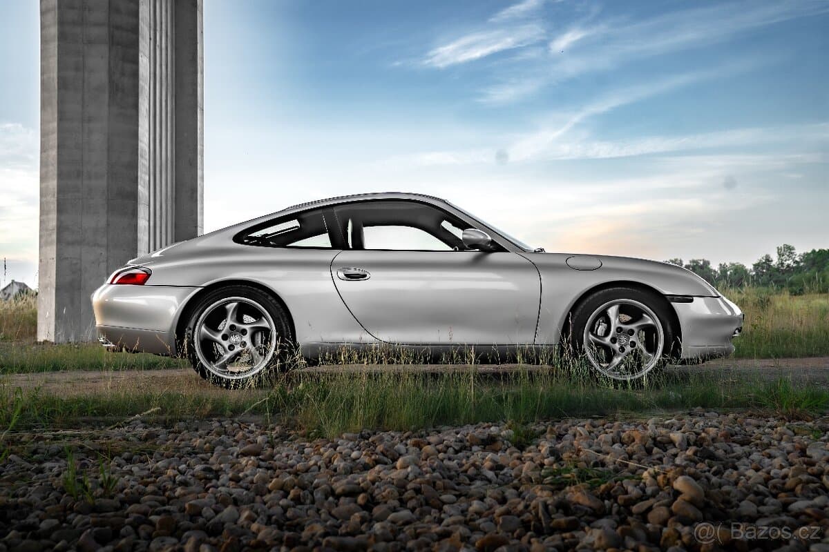 2001 Porsche 911 - 3