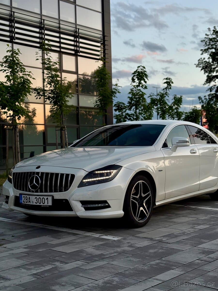2011 Mercedes-Benz CL-CLASS - 3