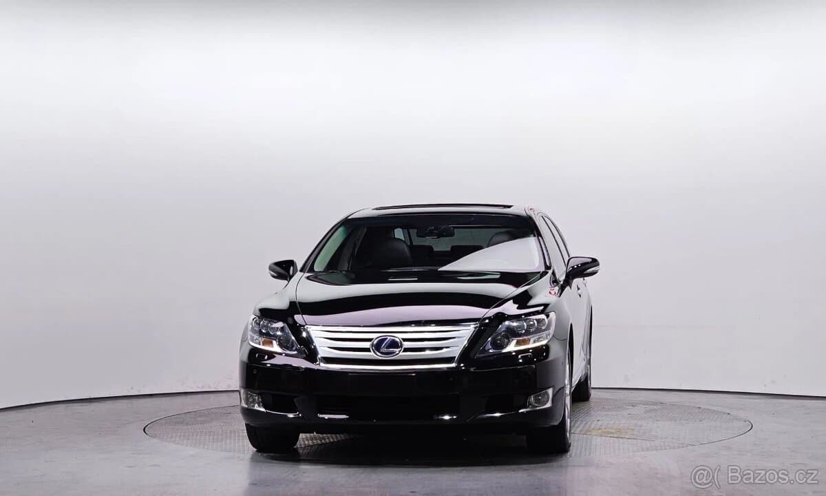 2012 Lexus LS - 3