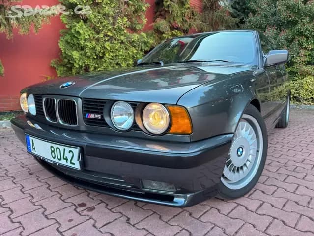 1989 BMW M5 - 3