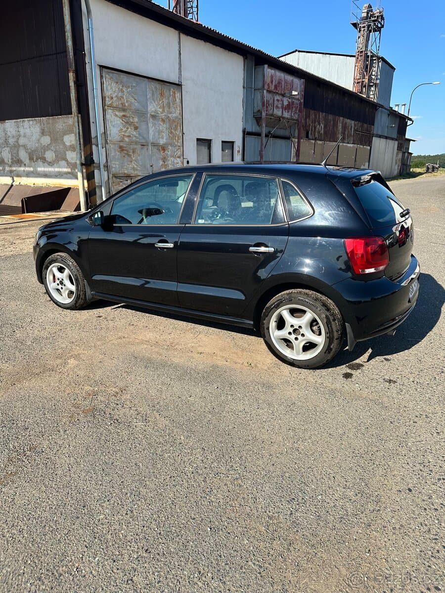 2009 Volkswagen POLO - 3