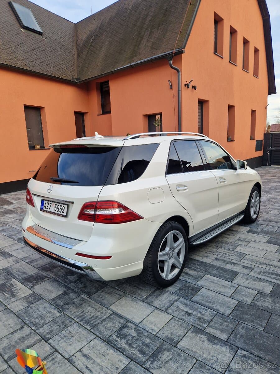 2012 Mercedes-Benz M-CLASS - 3