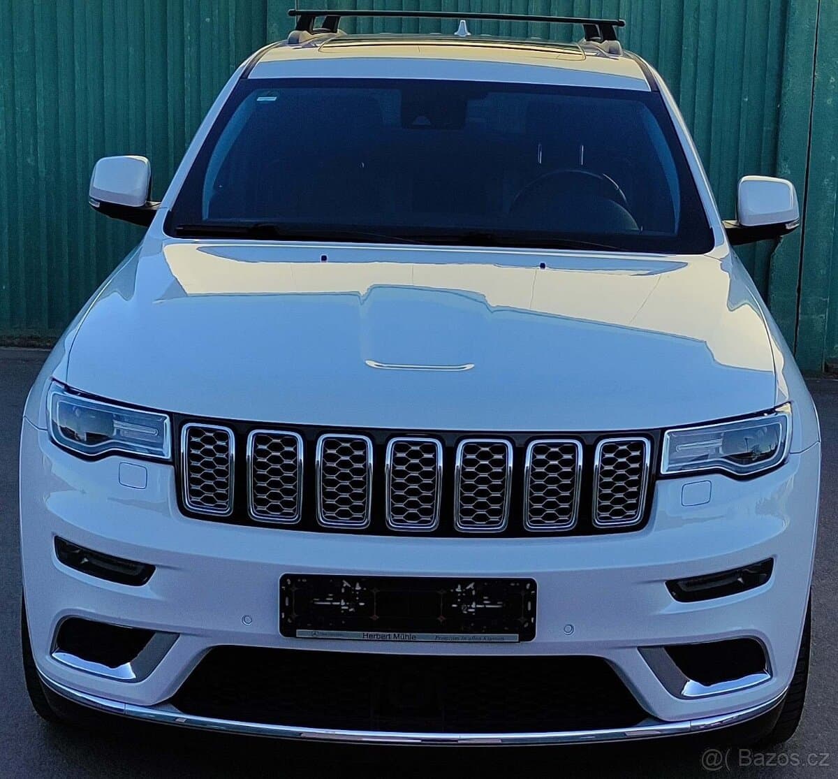 2018 Jeep CHEROKEE - 3