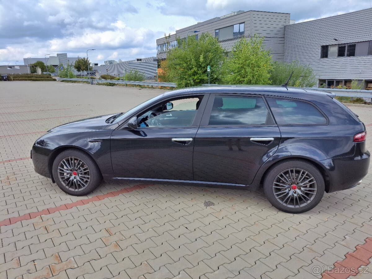 2009 Alfa Romeo 159 - 3