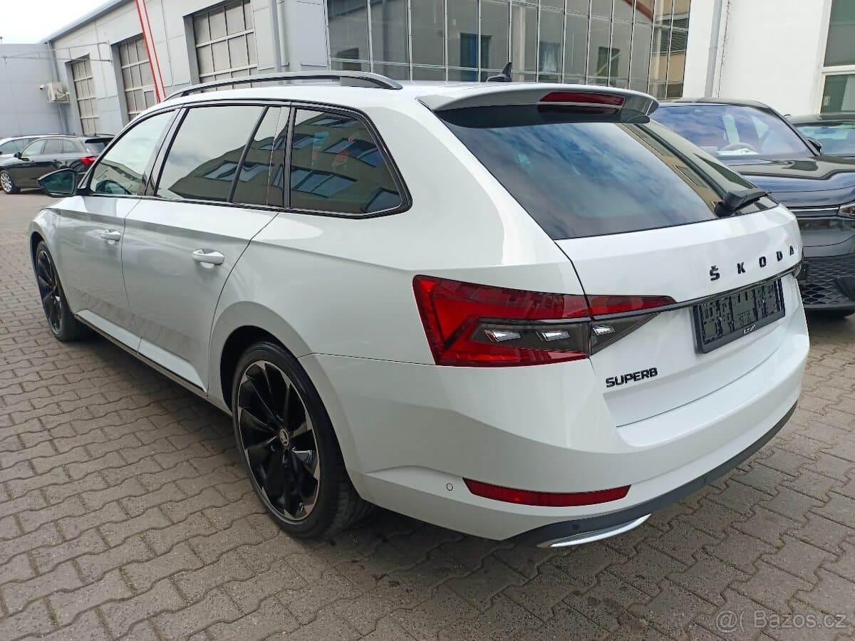 2022 Škoda SUPERB - 3