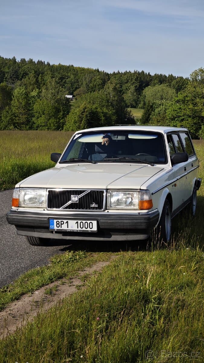 1991 Volvo 240 - 3