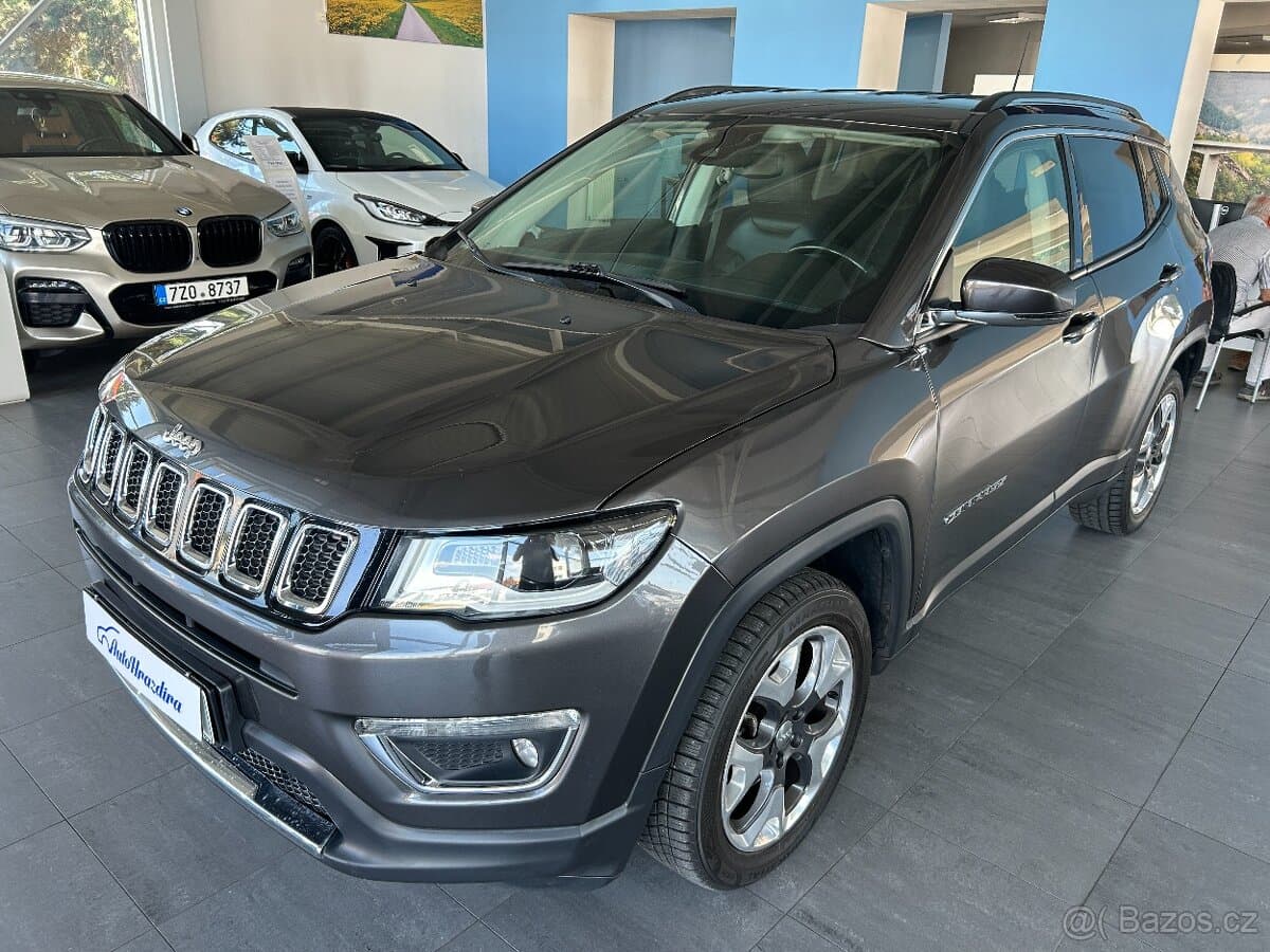 2019 Jeep COMPASS - 3