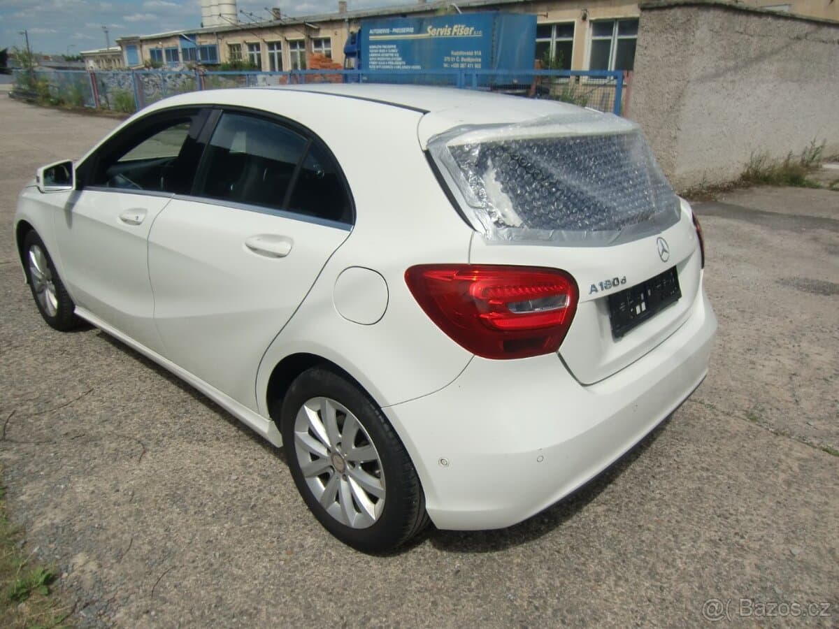 2016 Mercedes-Benz OSTATNÍ - 3