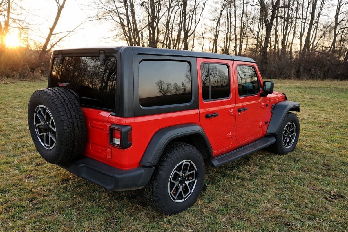 2022 Jeep WRANGLER - 3