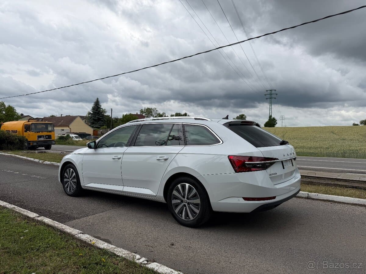 2023 Škoda SUPERB - 3