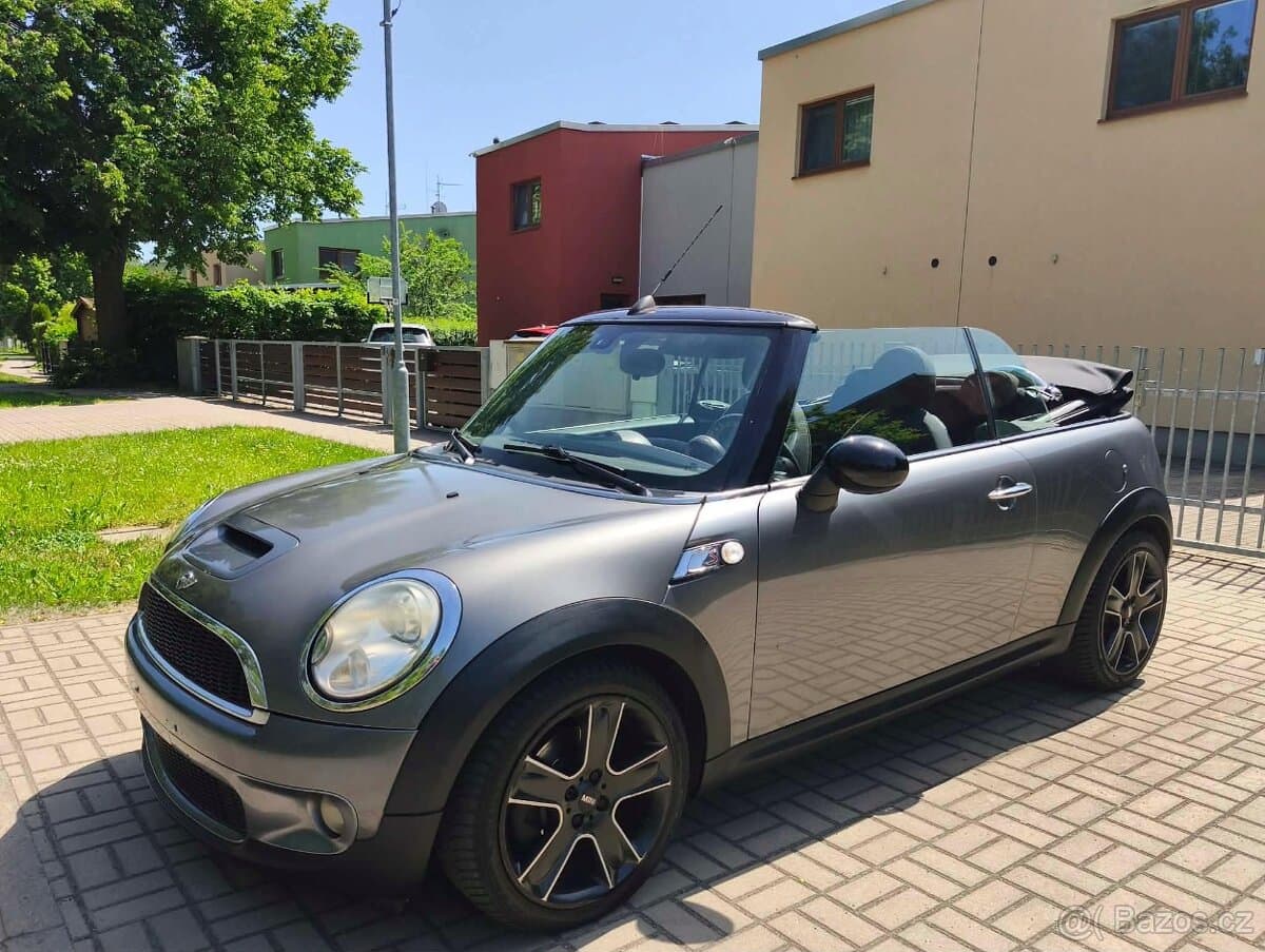 2010 Mini COOPER S - 3