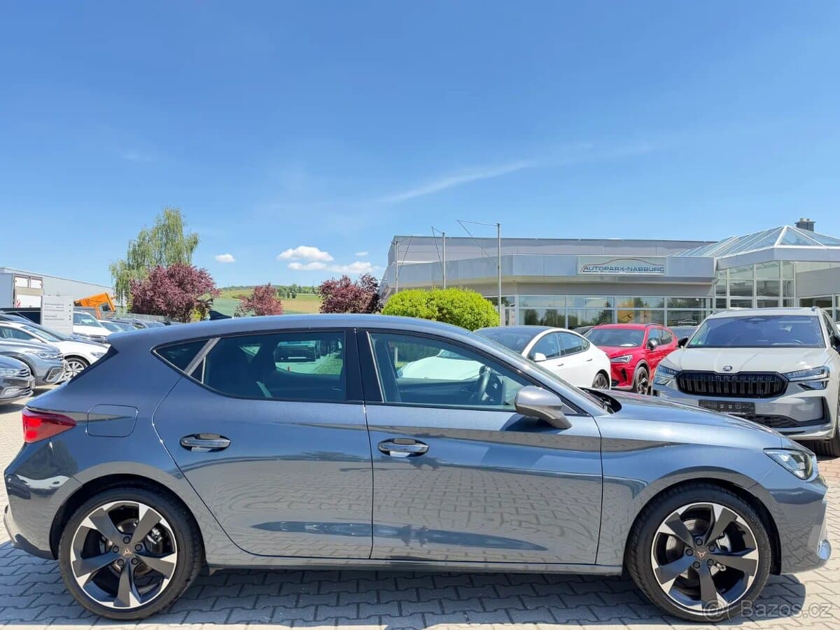 2025 Cupra LEON - 3