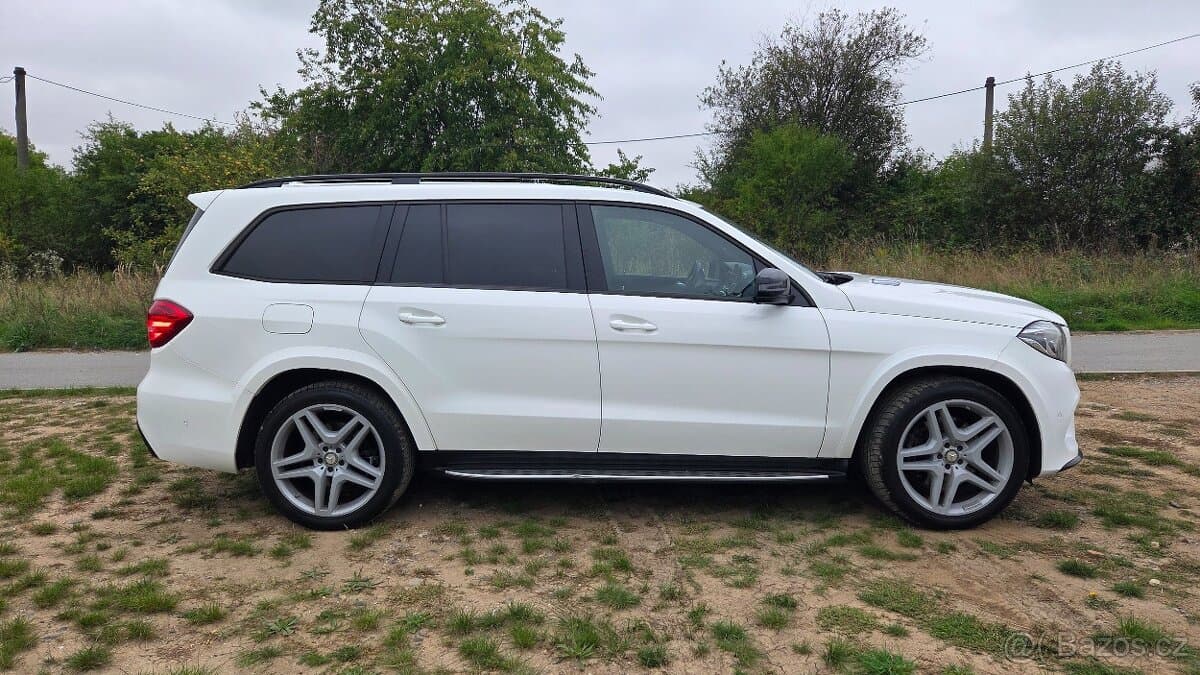 2017 Mercedes-Benz GLS - 3
