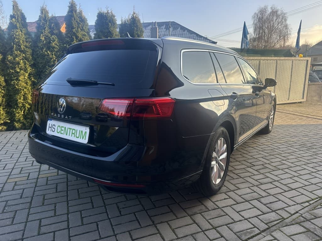 2022 Volkswagen PASSAT - 3