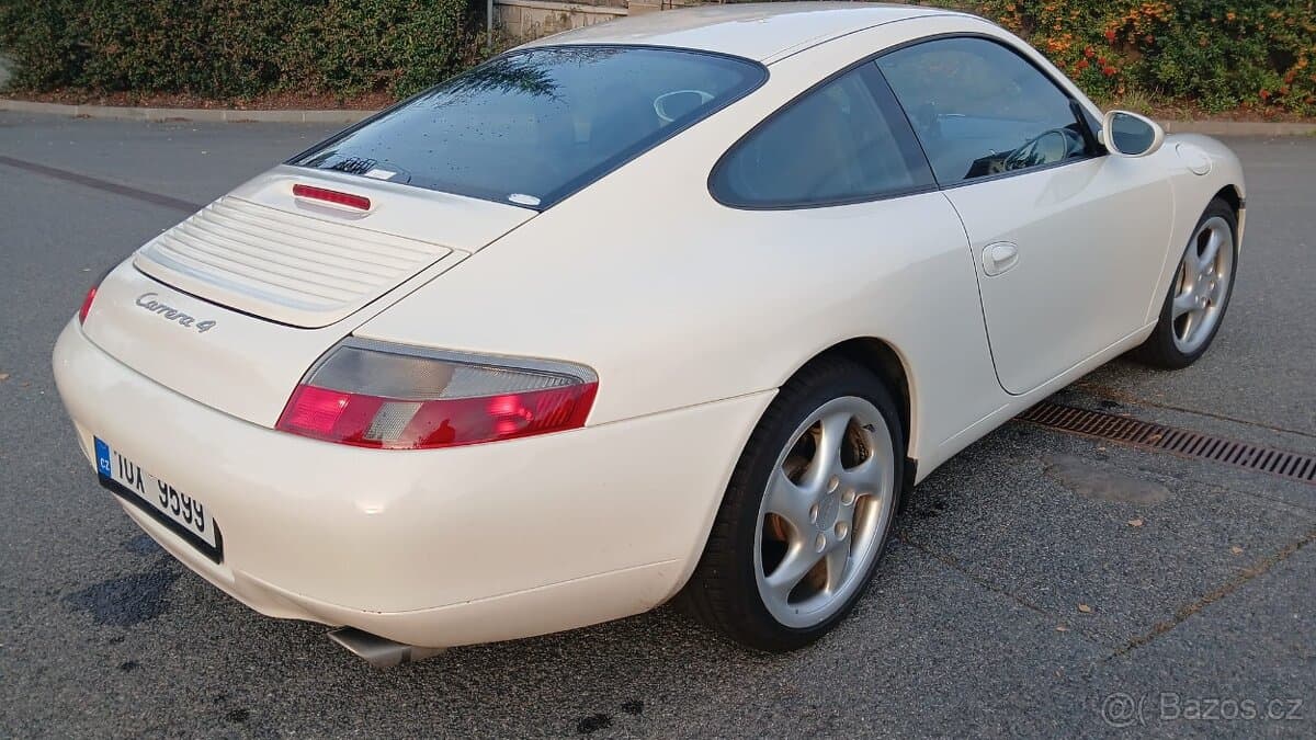 2001 Porsche 911 - 3