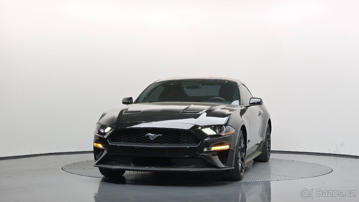 2018 Ford MUSTANG - 3