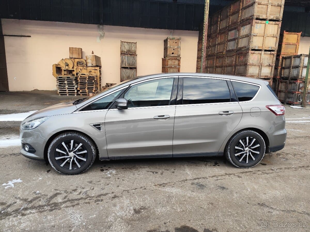2016 Ford S-MAX - 3