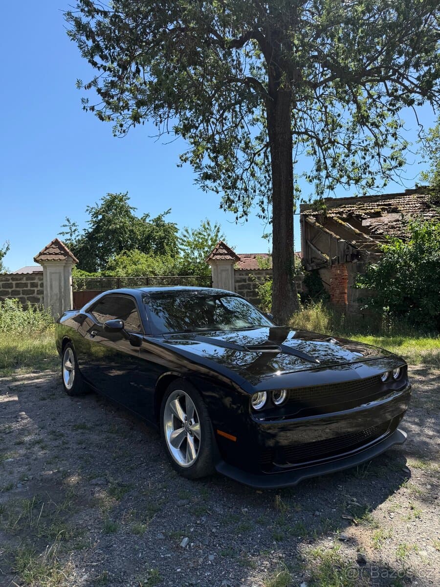 2016 Dodge CHALLENGER - 3