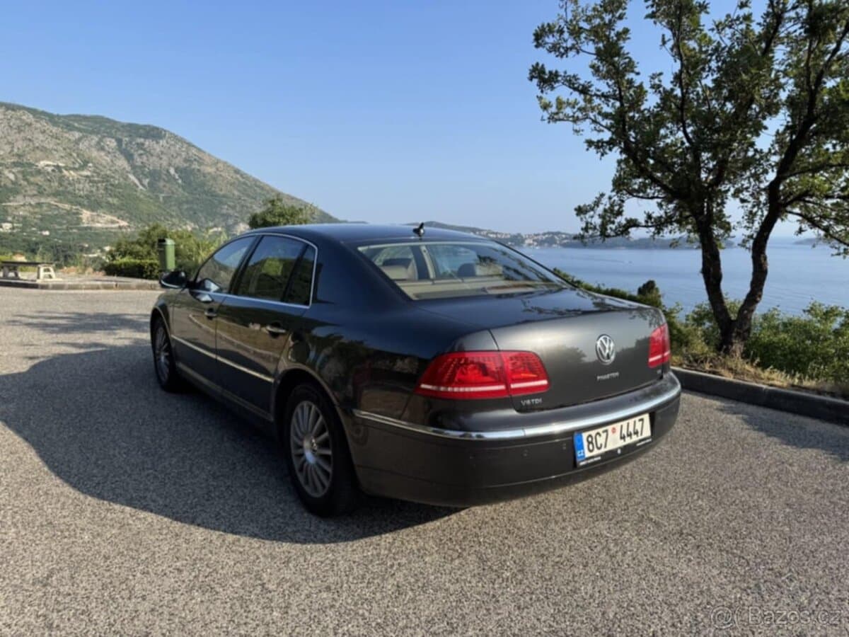 2010 Volkswagen PHAETON - 3